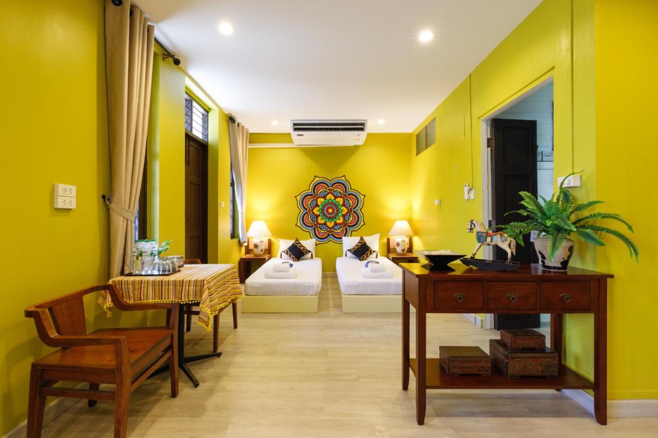 Хостел Ilili House Чиангмай Экстерьер фото